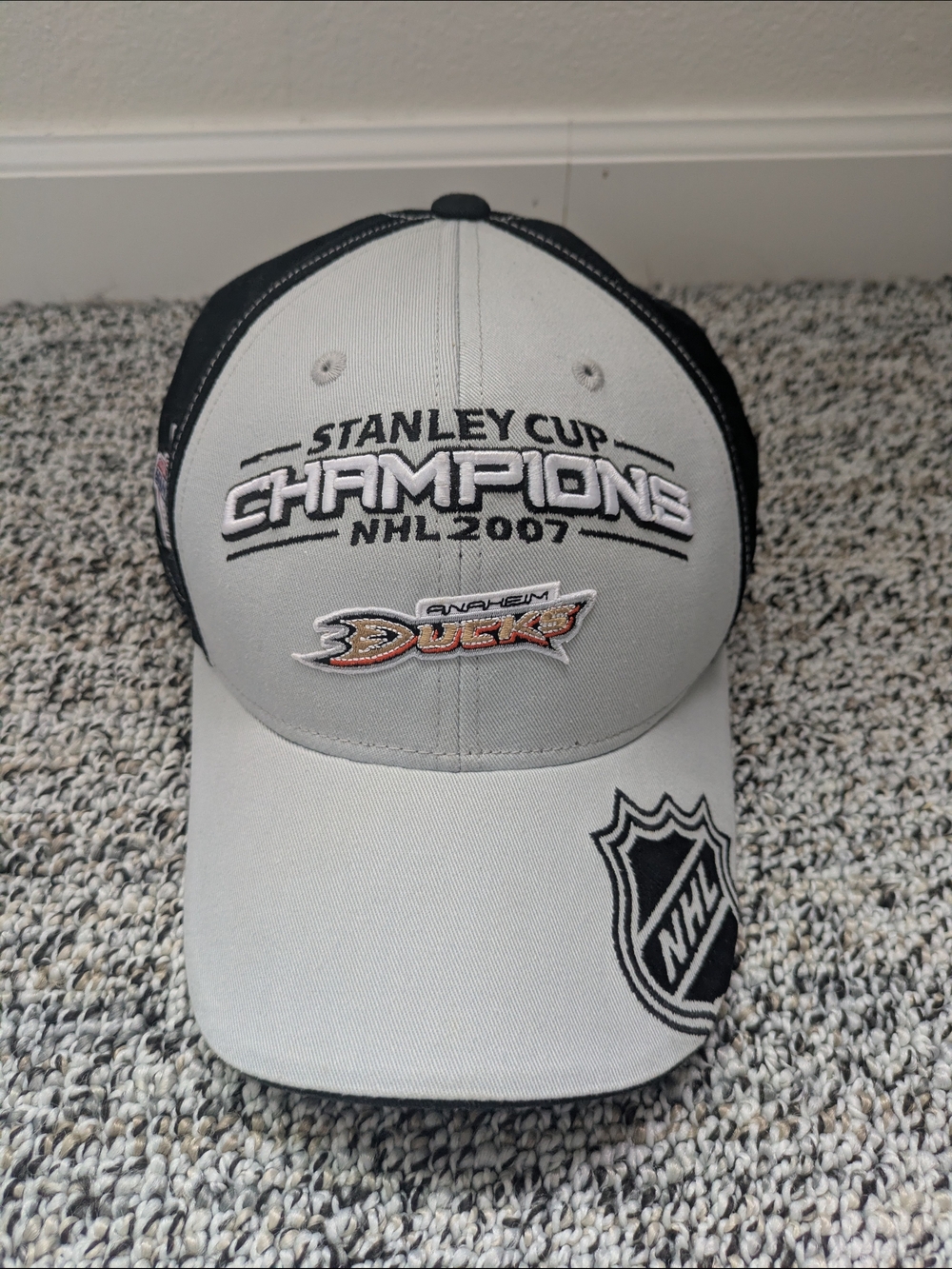 Reebok Gray and Black Anaheim Ducks Stanley Cup Champions Cap